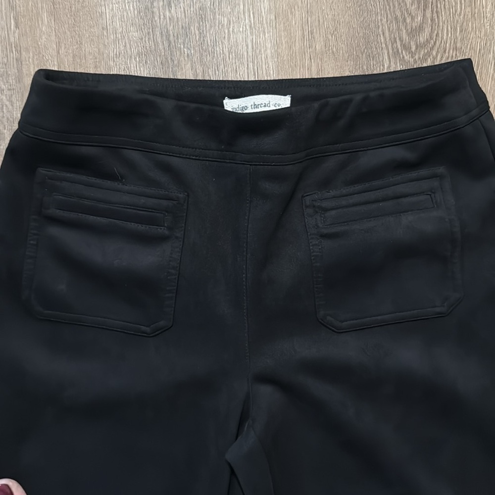 Indigo Thread Co Black Faux Suede Pants Size 6 - Picture 3 of 8